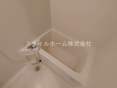 【浴室】 | メゾン・ド・ベール | 別部屋写真です。