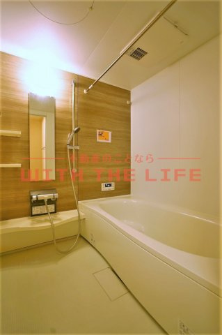 グランドソレーユＲＳ【10，000円キャッシュバック対象物件】の浴室|日々の疲れを癒すお風呂付です