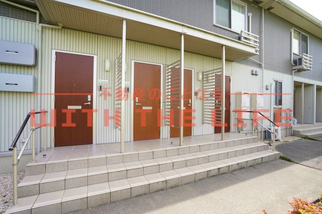 グランドソレーユＲＳ【10，000円キャッシュバック対象物件】のロビー|ゆとりのあるロビーです