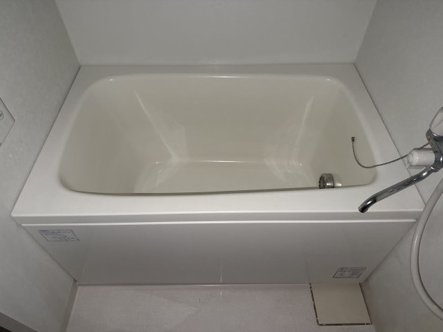 メゾン高須の浴室