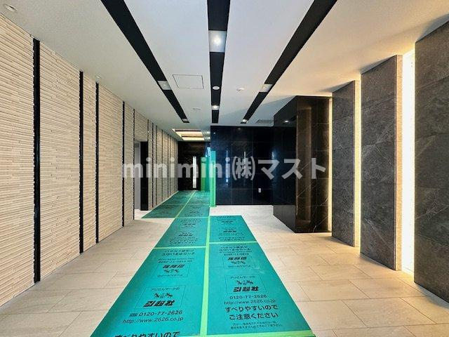 エスリードレジデンス大阪谷町ザ・マークスのロビー
