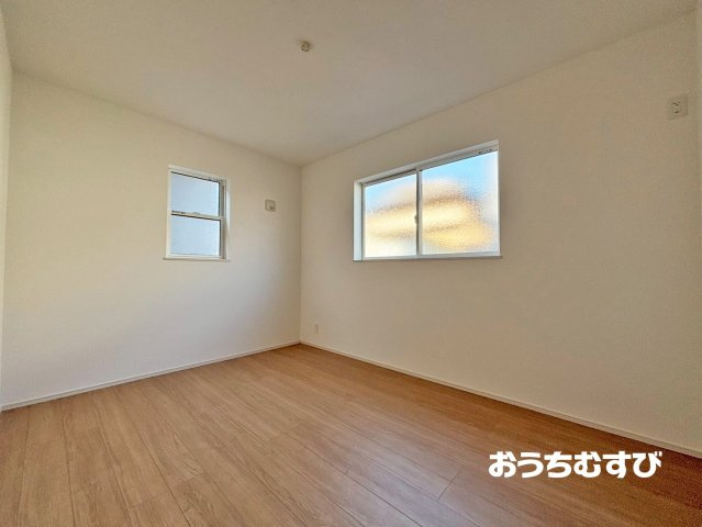 春日井市高山町第4(全2棟)の洋室