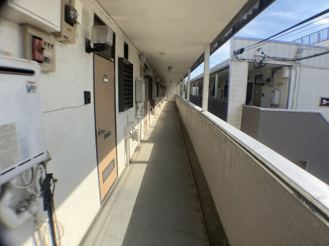 カーサヴェルデ関谷1のロビー