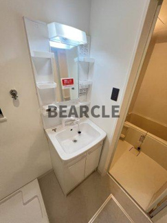 【独立洗面台】 | Sakura Terrace