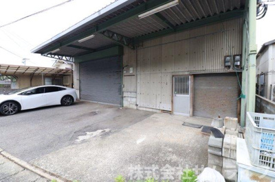 【駐車場】 | 川津倉庫付き事務所
