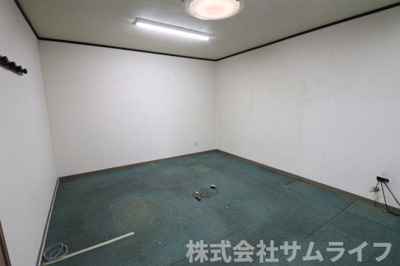 【設備】 | 川津倉庫付き事務所