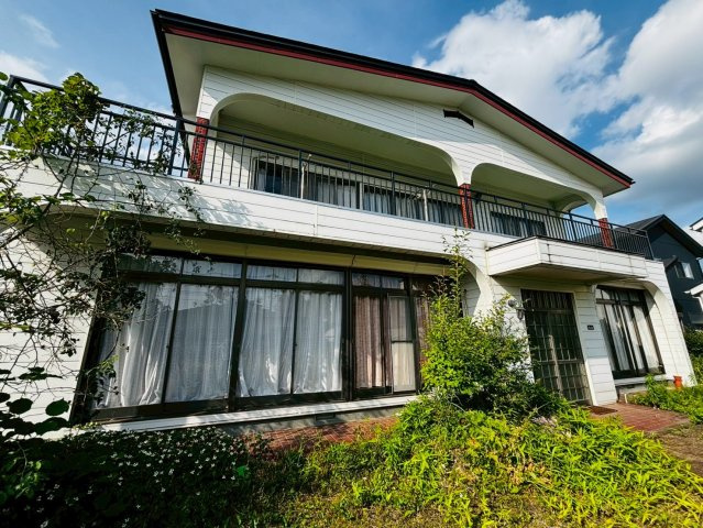 【270坪弱の土地】倉庫物置付き　日光市中古住宅の外観