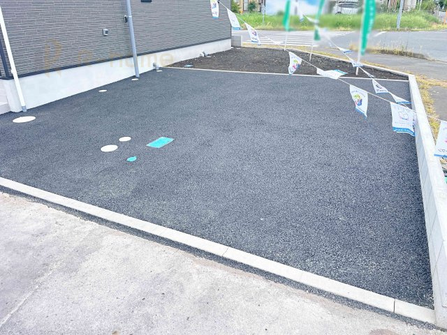 那珂市瓜連第12　新築戸建て　1号棟の駐車場|カースペースは2台お停めいただけます♪