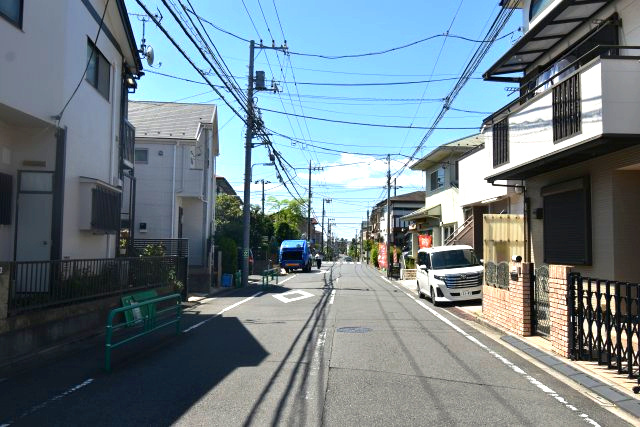 下井草2丁目・新築戸建の前面道路含む現地写真
