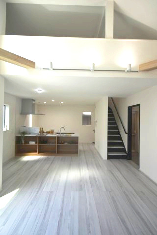 下井草2丁目・新築戸建の居間・リビング