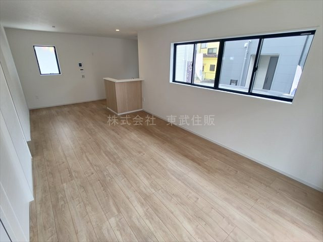 【居間・リビング】の画像