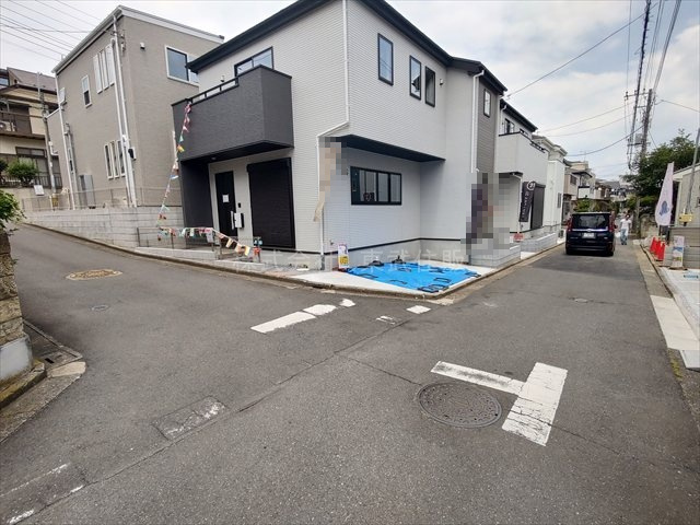 【前面道路含む現地写真】 | ふじみ野市南台　2期　全2棟　2号棟 | 住環境良好です