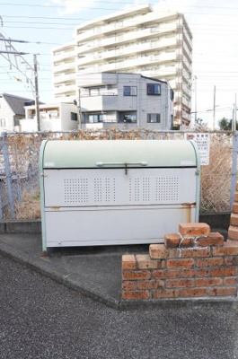 【その他共用部分】 | パレスレイト | 敷地内ごみ置き場
