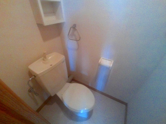 ルマージュ神戸３番館のトイレ