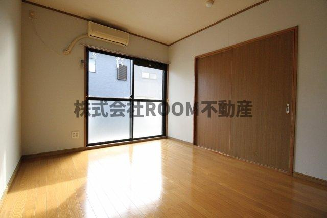 わかくさマンションの洋室|広々とした洋室です