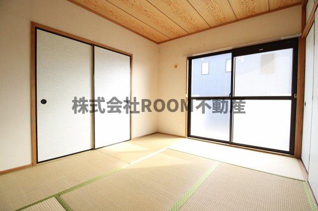 わかくさマンションの和室|明るい和室です
