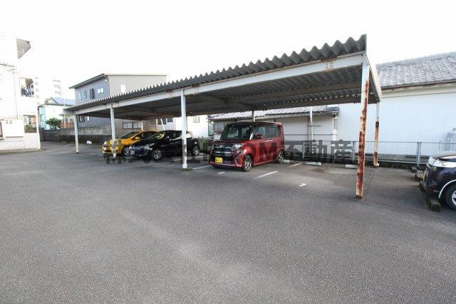 わかくさマンションの駐車場|駐車場があります