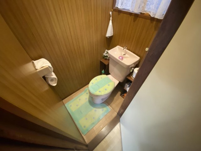  | 明美の里町店舗付住宅