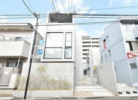 スクエアコート早稲田の外観
