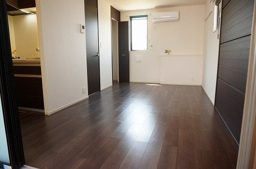 サン　コテージの居間・リビング