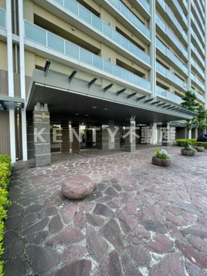 【エントランス】 | ザ・リバープレイスリバーコート | 毎日通るエントランスはこのようになっています