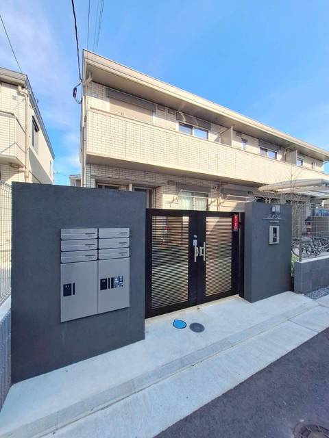 ベルフルール　大倉山のエントランス|築浅2022.9完成　オートロック・宅配ＢＯＸ付
