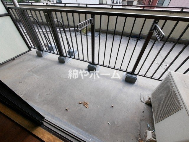 エミネンスパレスのバルコニー|陽当たり良好なバルコニーです