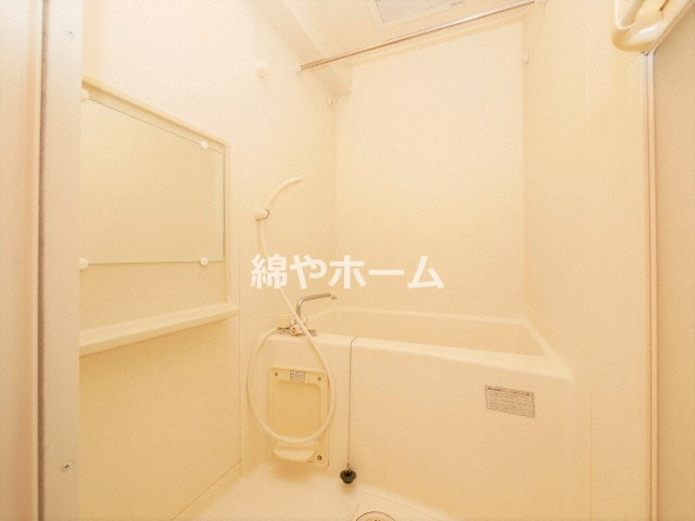 エミネンスパレスの浴室|お風呂で日々の疲れを落としましょう