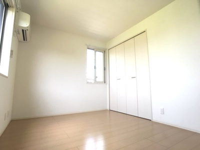 【寝室】 | グランベルクＢ | エアコン２台付き！