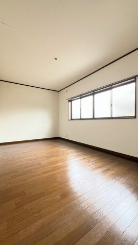 東有岡3丁目の洋室|洋室約7.5帖