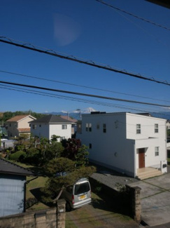 【展望】 | 2階東側洋室からの眺望　少し分かり辛いですが富士山バッチリ望めます。