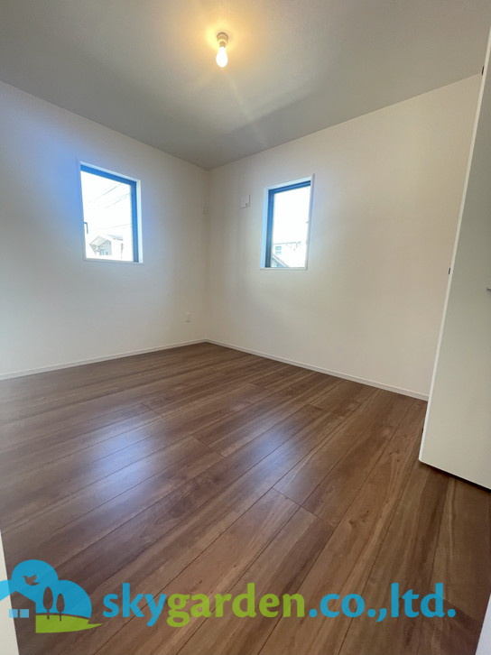 藤沢市片瀬海岸5期　新築戸建　全3棟1号棟の洋室