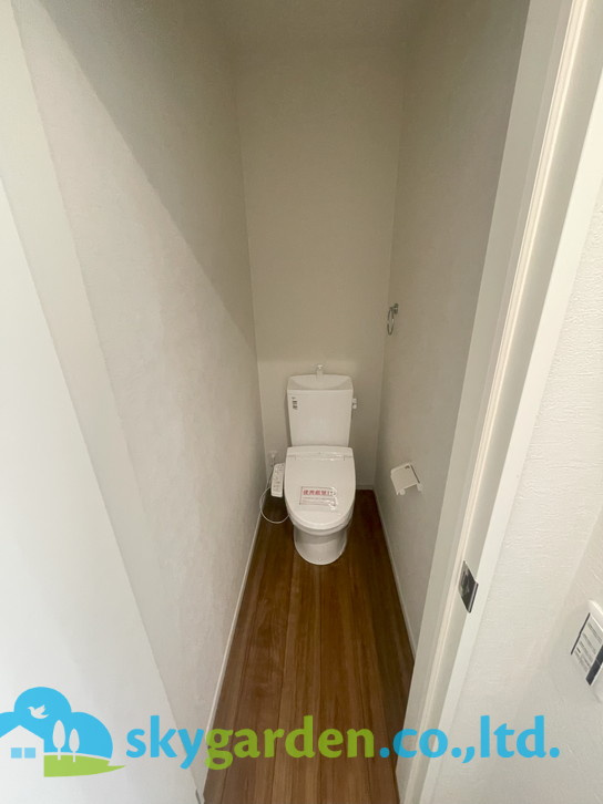 藤沢市片瀬海岸5期　新築戸建　全3棟1号棟のトイレ