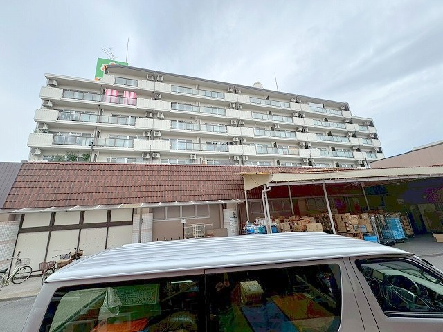 第6高光マンションの外観