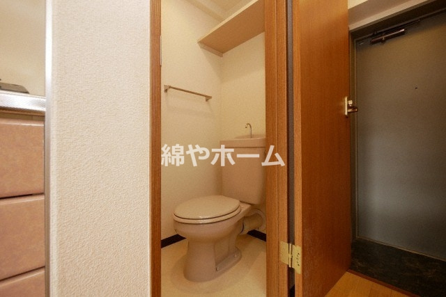 サンティールのトイレ|ゆったりとした空間のトイレです