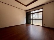 生駒小瀬町貸家の居間・リビング