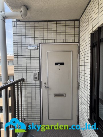クリオ平塚弐番館の玄関