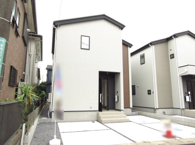 草加市手代3丁目 新築分譲住宅 2号棟の外観