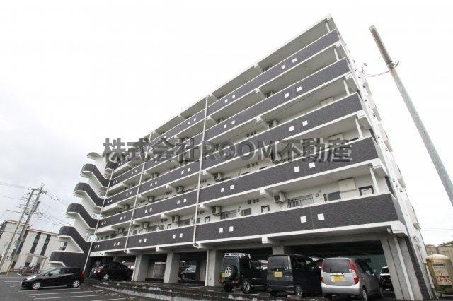 スカイコート年見の外観|外観は落ち着いています