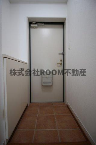 スカイコート年見の玄関|シンプルで使いやすい玄関です