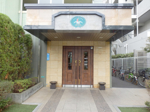 中葛西グリーンホームズⅡ　３F　角　部屋の外観