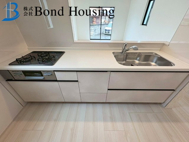 土山駅まで徒歩8分　魚住町清水　新築限定1棟のキッチン