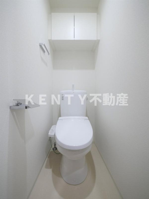 【トイレ】 | プレミアムキューブ品川ウエスト | 清潔感のあるトイレです