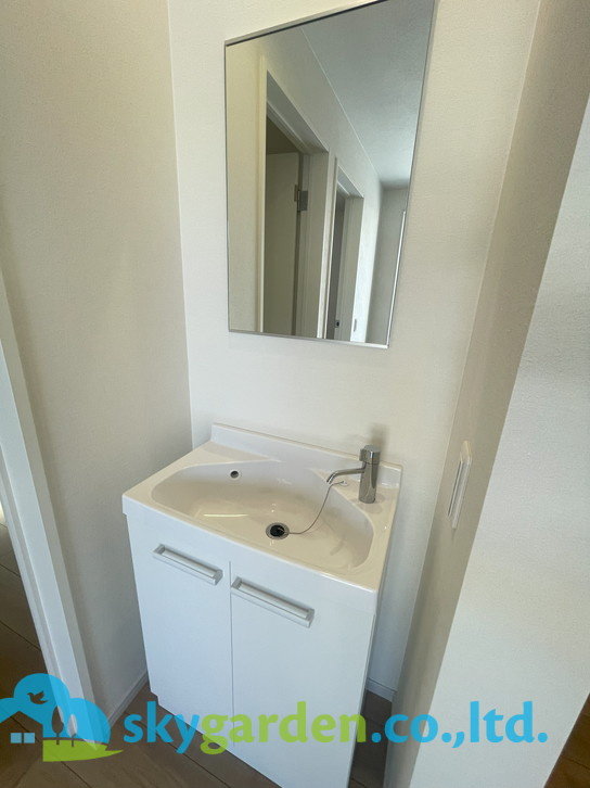 藤沢市片瀬海岸5期　新築戸建　全3棟2号棟の洗面所