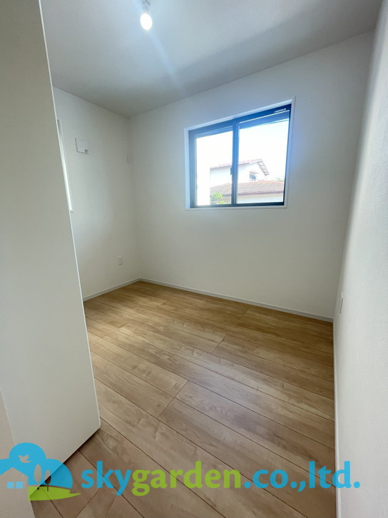 藤沢市片瀬海岸5期　新築戸建　全3棟2号棟の子供部屋