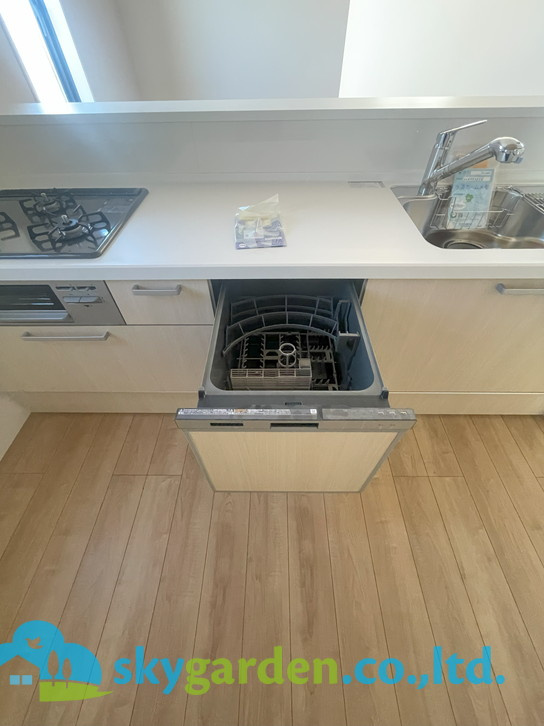 藤沢市片瀬海岸5期　新築戸建　全3棟2号棟のキッチン