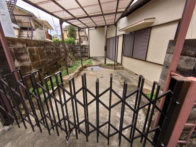 【駐車場】 | 花屋敷1丁目貸家