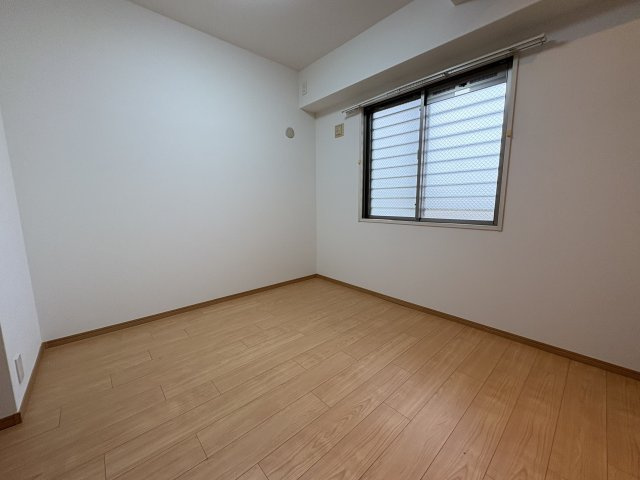 ワコーレ霞ヶ丘景彩館の洋室