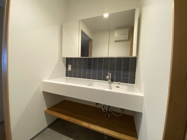 ラ・メール狩口Ⅱ 参番館の洗面所