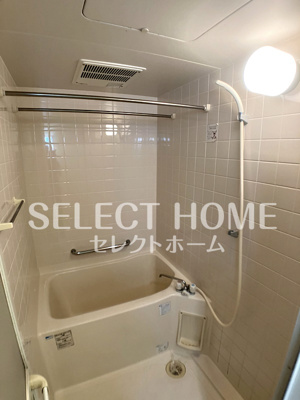 【浴室】 | アーバン西岡崎 | コンパクトで使いやすいお風呂です